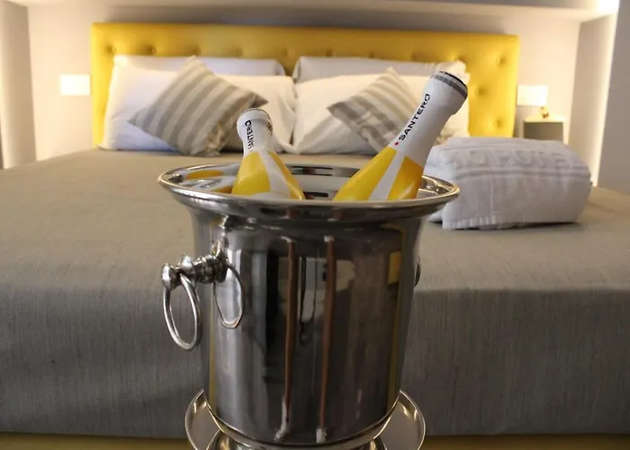 J Luxury Apartamento Tropea