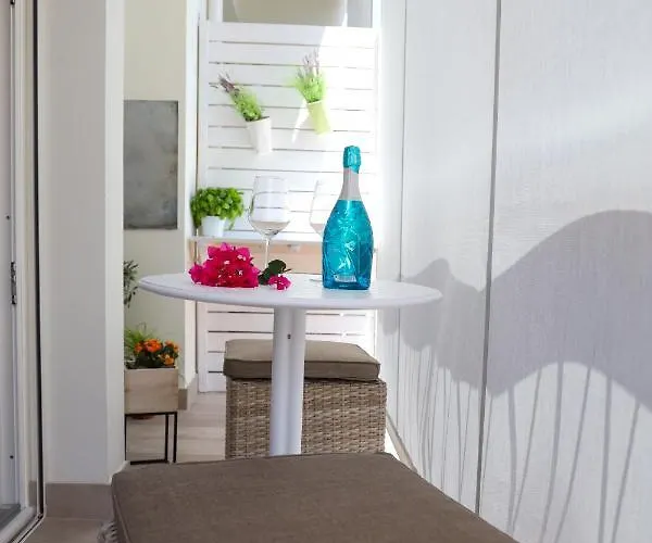 J Luxury Apartamento