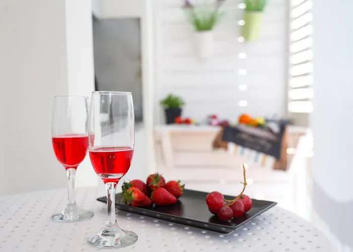 J Luxury Apartamento Tropea