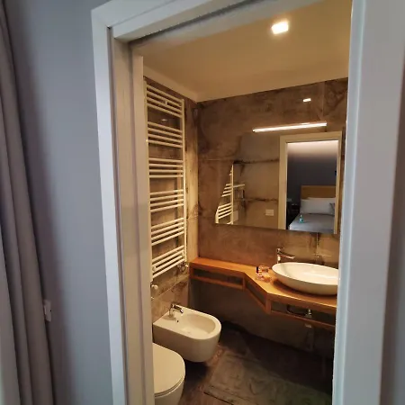 J Luxury Apartment *