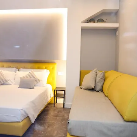 J Luxury * Tropea