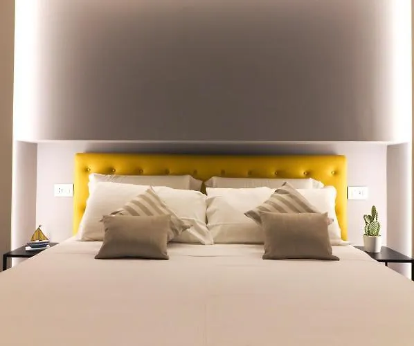 J Luxury Apartamento Tropea