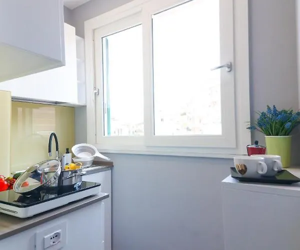 J Luxury Apartamento *