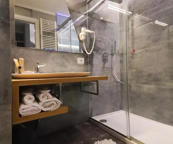 J Luxury Apartamento *